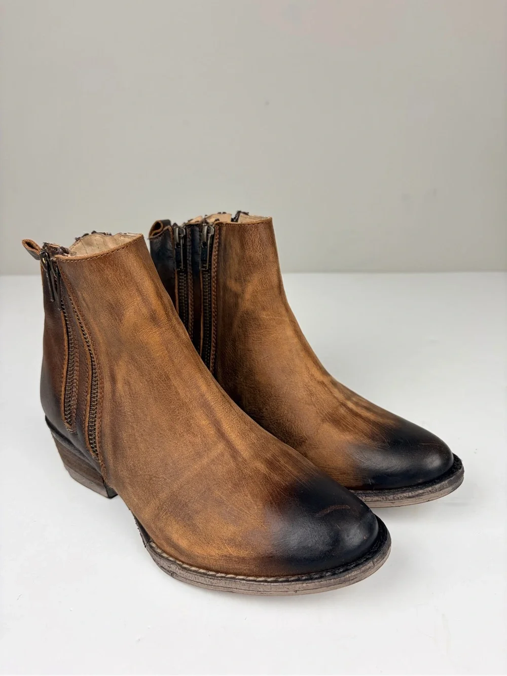 Circle G Burnished Distressed Leather Ankle Boots Sz 7.5 Western Double‎ Zip